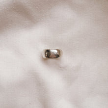 Load image into Gallery viewer, Field ring | Silver
