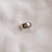 Load image into Gallery viewer, Field ring | Silver
